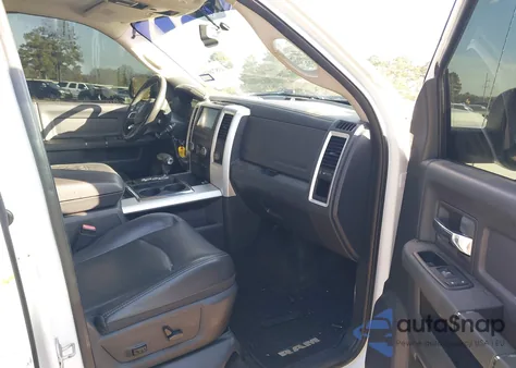 2010 Dodge Ram 1500 Slt/Sport/Trx из США, поврежденный, VIN 1D7RB1CT9AS231021